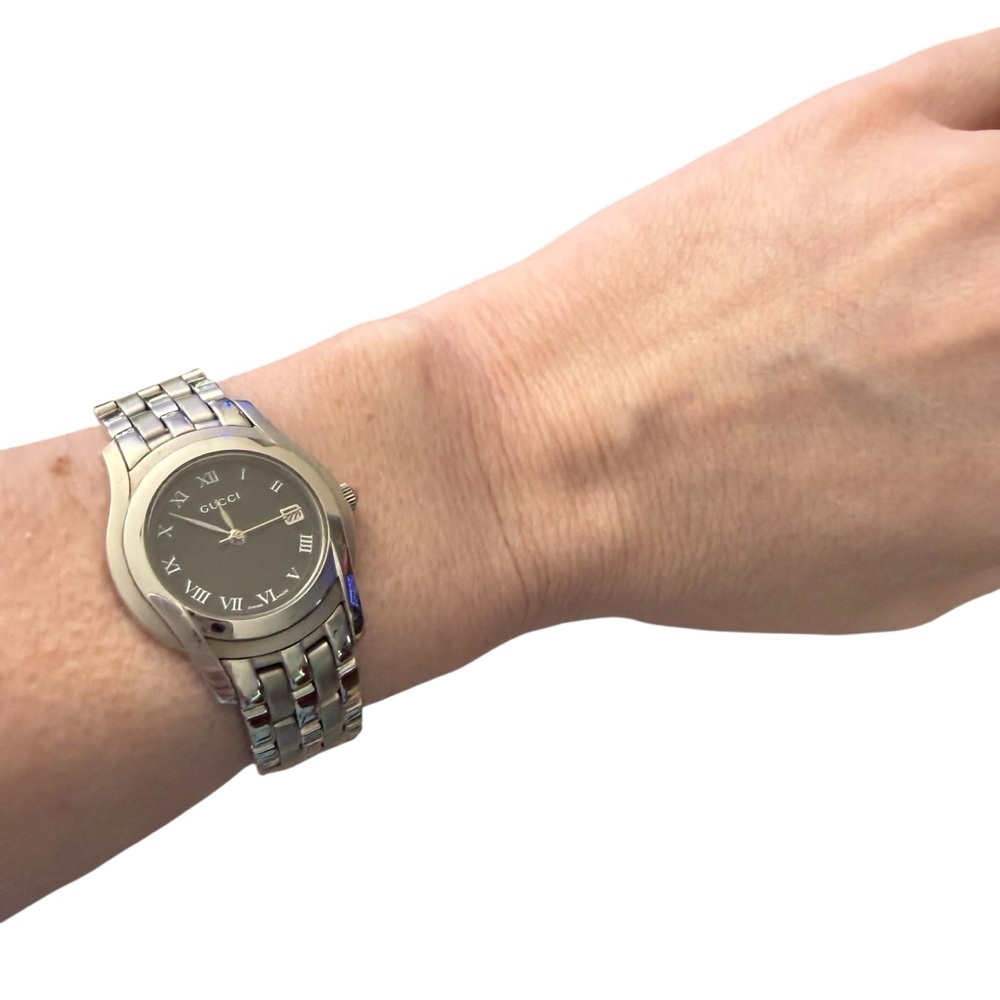 Gucci Women's Vintage Stainless Steel
Watch with Charcoal Dial - Picture 5 of 16